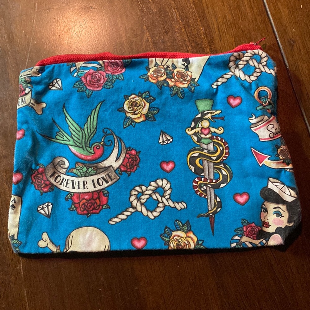 Forever Love  Zip Pouch